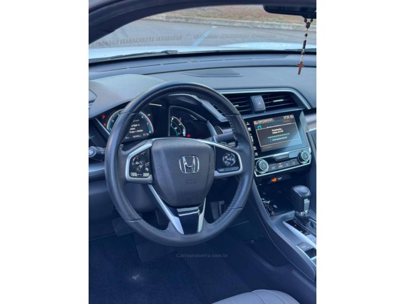 HONDA - CIVIC - 2019/2020 - Branca - R$ 149.000,00