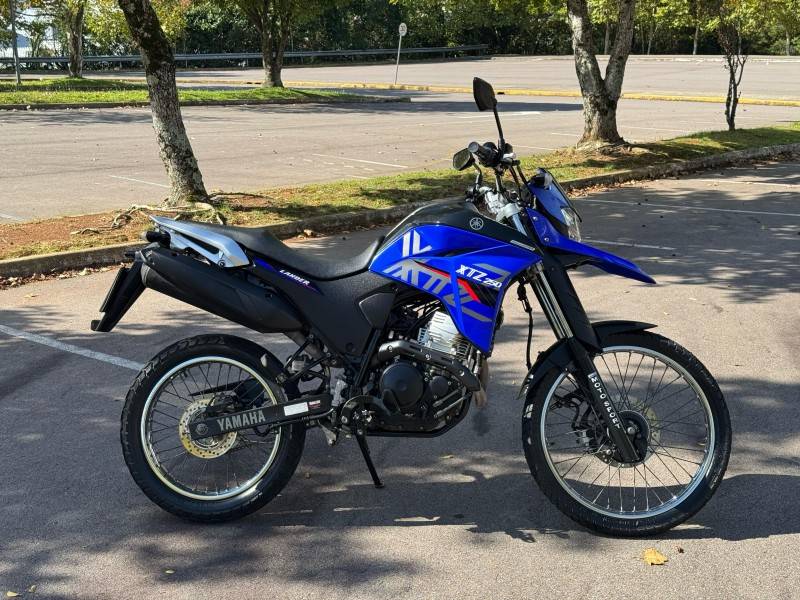 YAMAHA - XTZ 250 - 2019/2020 - Azul - R$ 23.500,00