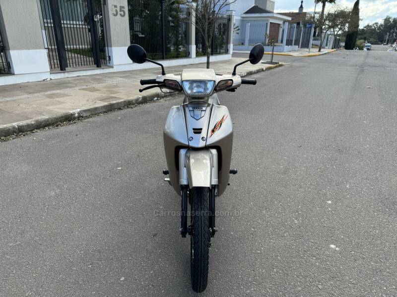 YAMAHA - CRYPTON - 2003/2003 - Bege - R$ 10.500,00