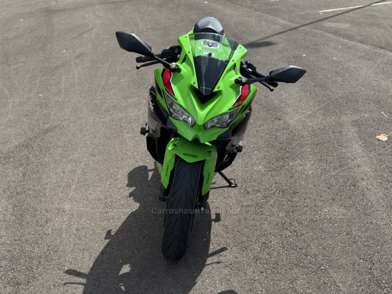 KAWASAKI - NINJA ZX-4R - 2023/2024 - Verde - R$ 55.000,00