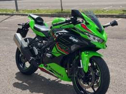 KAWASAKI - NINJA ZX-4R - 2023/2024 - Verde - R$ 55.000,00