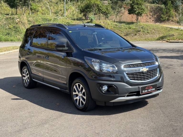 CHEVROLET - SPIN - 2015/2016 - Preta - R$ 63.000,00
