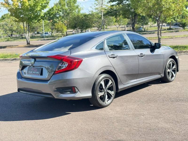 HONDA - CIVIC - 2017/2017 - Cinza - R$ 107.000,00