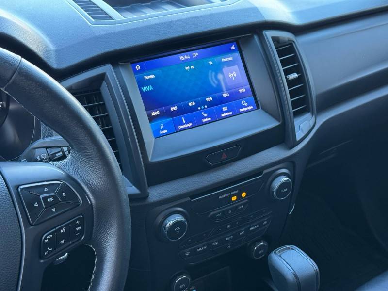 FORD - RANGER - 2020/2020 - Branca - R$ 174.900,00