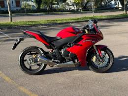 HONDA - CBR 600F - 2014/2014 - Vermelha - R$ 44.900,00