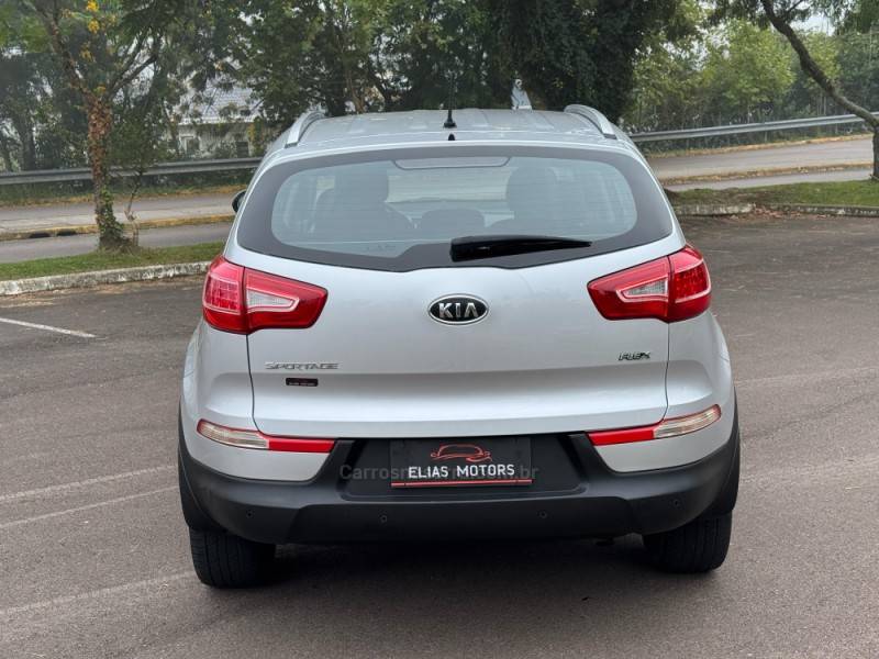 KIA MOTORS - SPORTAGE - 2012/2013 - Prata - R$ 72.000,00