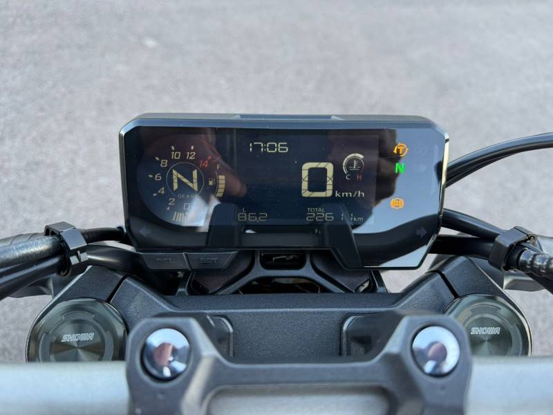 HONDA - CB 650R - 2020/2020 - Vermelha - R$ 49.900,00