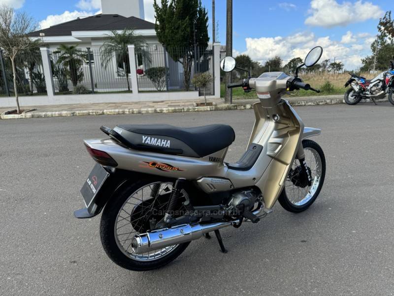 YAMAHA - CRYPTON - 2003/2003 - Bege - R$ 10.500,00