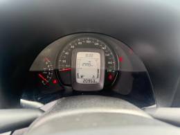 FIAT - STRADA - 2024/2025 - Branca - R$ 85.000,00