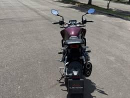HONDA - CB 1000R - 2023/2024 - Vermelha - R$ 78.900,00