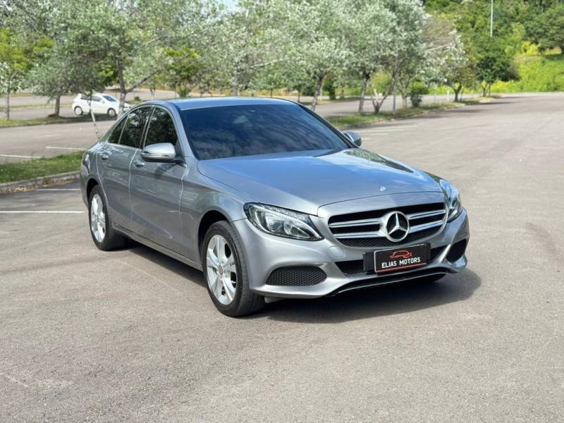 MERCEDES-BENZ - C 180 - 2016/2016 - Prata - R$ 115.000,00
