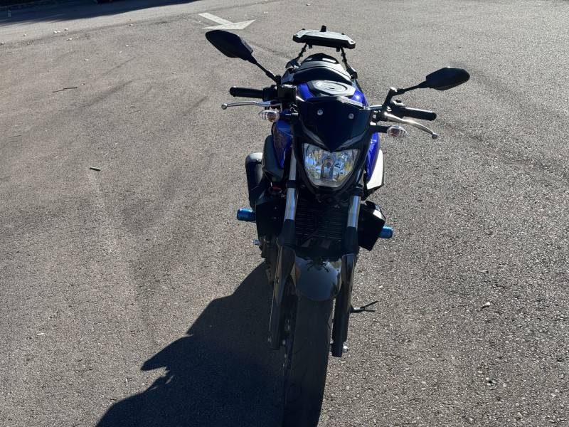 YAMAHA - MT - 2019/2020 - Azul - R$ 28.500,00