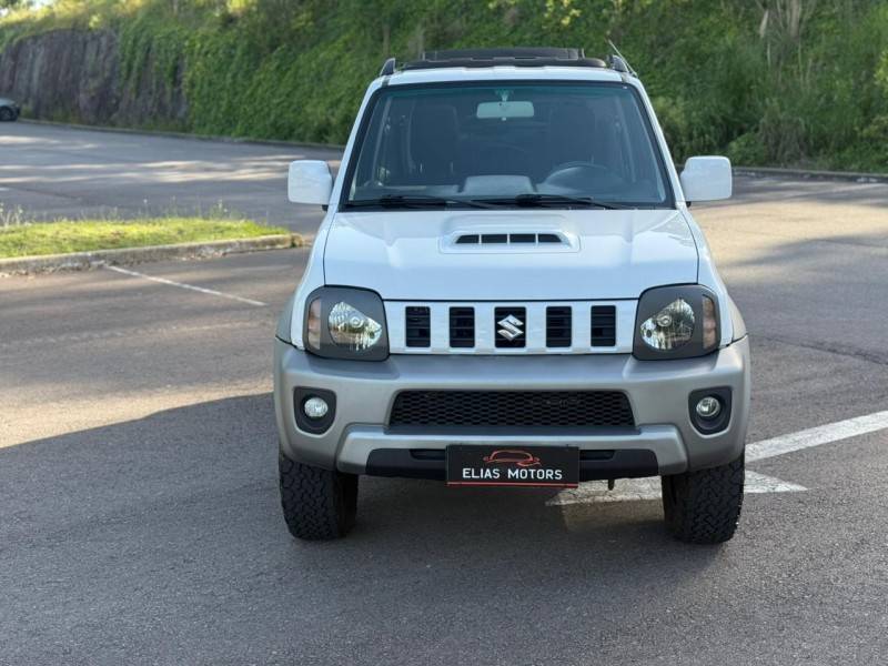 SUZUKI - JIMNY - 2015/2015 - Branca - R$ 79.900,00