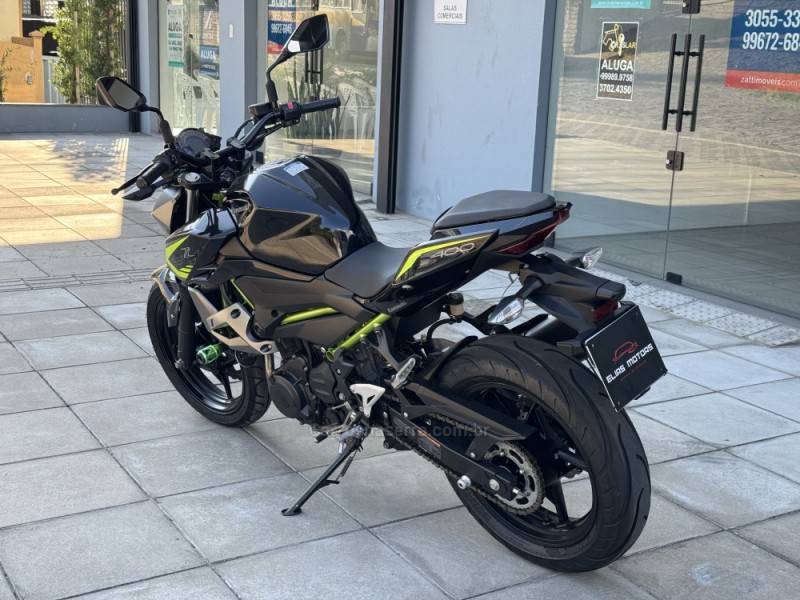 KAWASAKI - Z400 - 2020/2020 - Verde - R$ 27.500,00