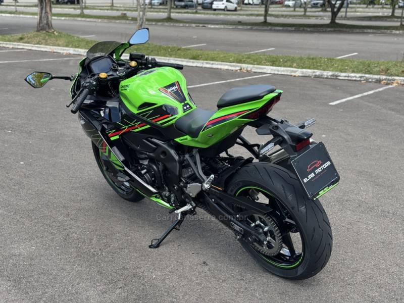 KAWASAKI - NINJA ZX-4R - 2023/2024 - Verde - R$ 55.000,00
