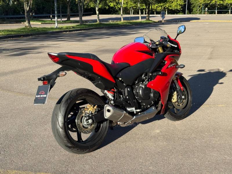 HONDA - CBR 600F - 2014/2014 - Vermelha - R$ 44.900,00