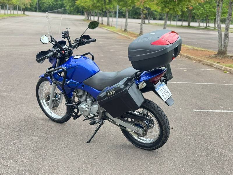 HONDA - NX4 FALCON - 2003/2003 - Azul - R$ 16.000,00