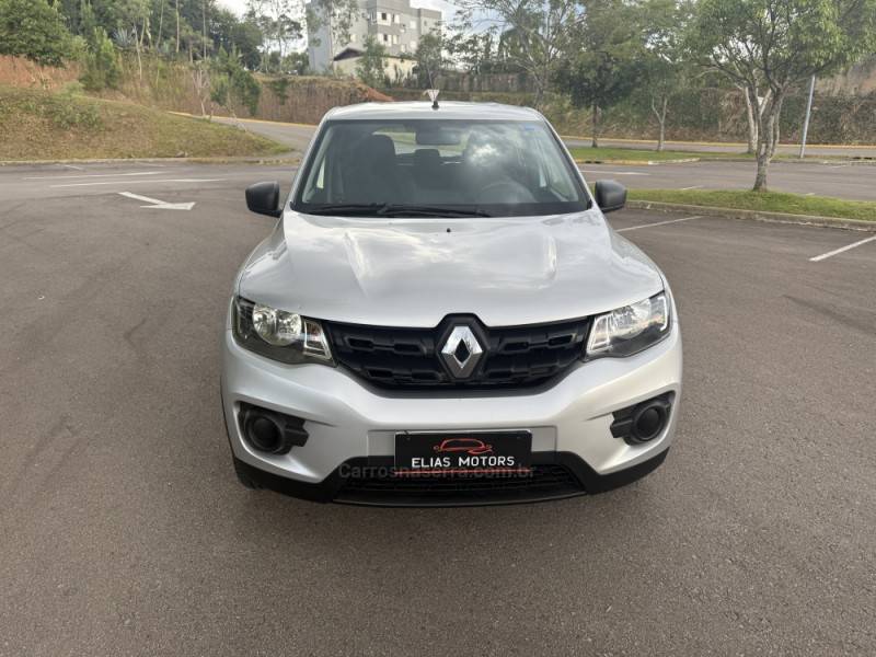 RENAULT - KWID - 2021/2022 - Prata - R$ 48.900,00