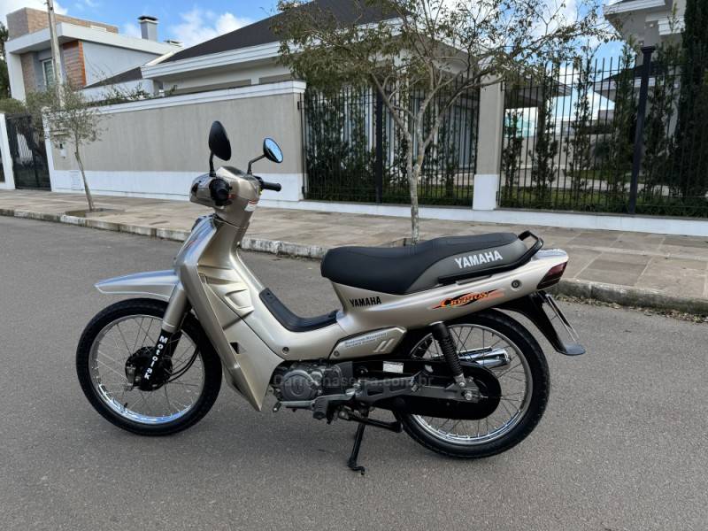 YAMAHA - CRYPTON - 2003/2003 - Bege - R$ 10.500,00