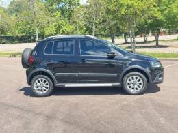VOLKSWAGEN - CROSSFOX - 2012/2013 - Preta - R$ 48.000,00