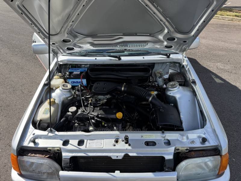 FORD - ESCORT - 1995/1995 - Cinza - R$ 20.000,00