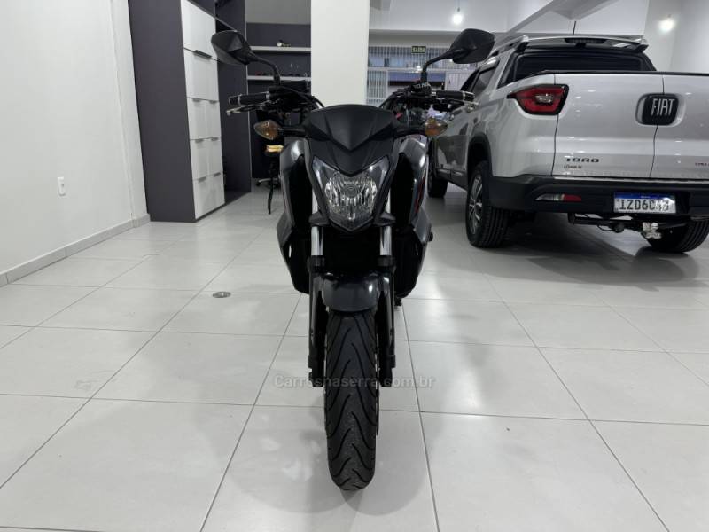HONDA - CB 650 - 2015/2015 - Preta - R$ 39.900,00