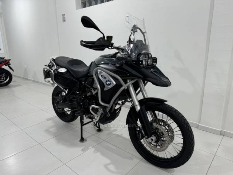 BMW - F 800 - 2017/2017 - Cinza - R$ 51.500,00