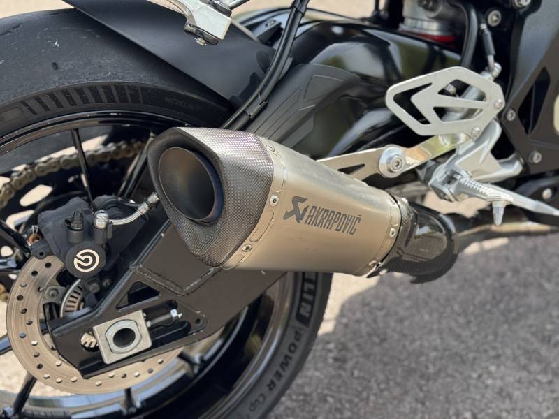 BMW - S 1000 - 2018/2019 - Preta - R$ 88.000,00