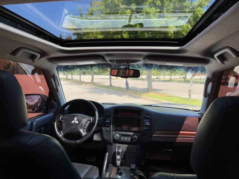 MITSUBISHI - PAJERO FULL - 2008/2008 - Prata - R$ 83.900,00