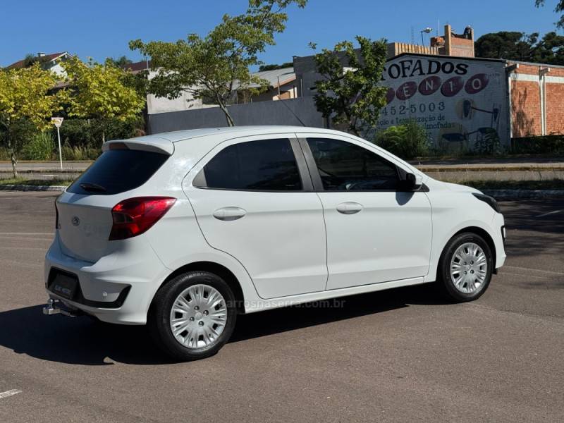 FORD - KA - 2020/2020 - Branca - R$ 53.900,00