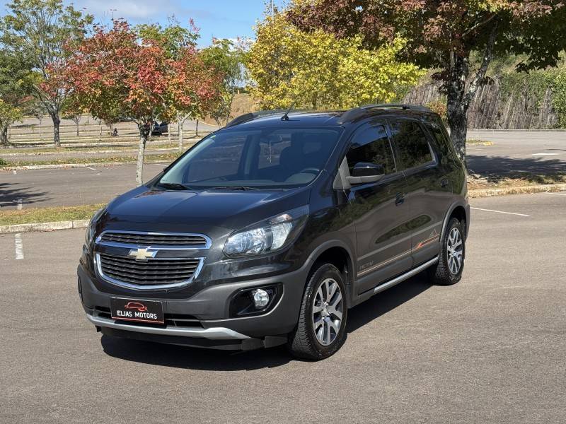 CHEVROLET - SPIN - 2015/2016 - Preta - R$ 63.000,00