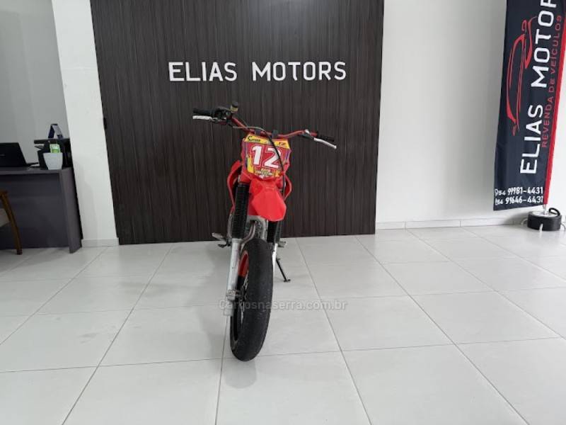 HONDA - CRF 250F - 2023/2023 - Vermelha - R$ 25.000,00