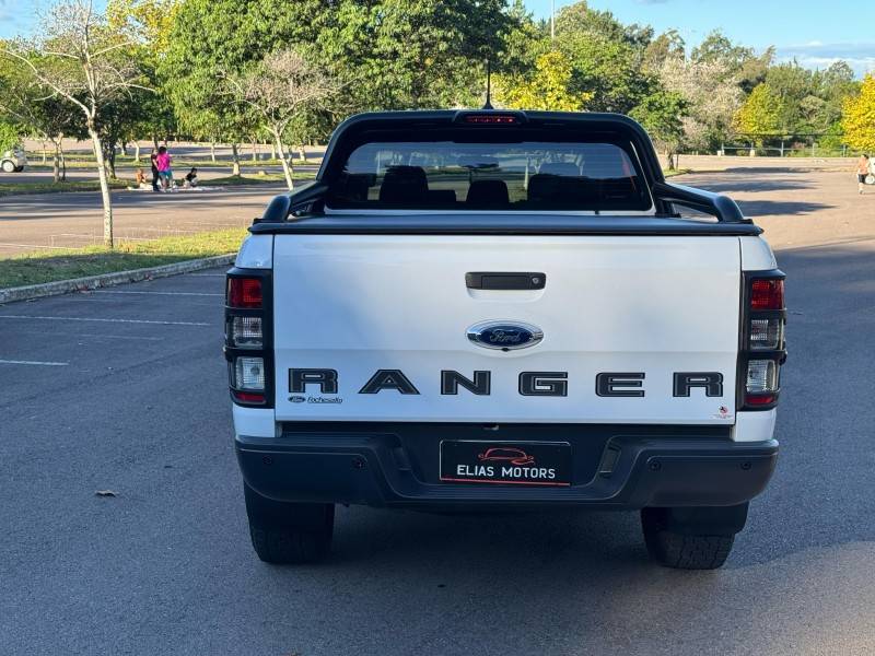 FORD - RANGER - 2020/2020 - Branca - R$ 174.900,00