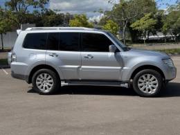 MITSUBISHI - PAJERO FULL - 2008/2008 - Prata - R$ 83.900,00
