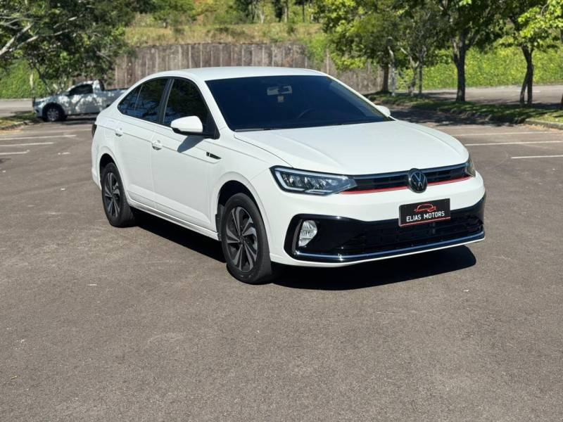VOLKSWAGEN - VIRTUS - 2024/2025 - Branca - R$ 115.700,00