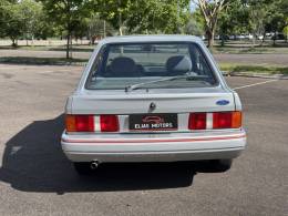 FORD - ESCORT - 1995/1995 - Cinza - R$ 20.000,00
