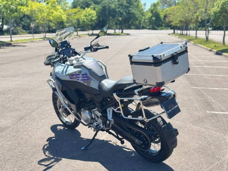 BMW - F 850 GS ADVENTURE PREMIUM - 2019/2019 - Cinza - R$ 63.000,00