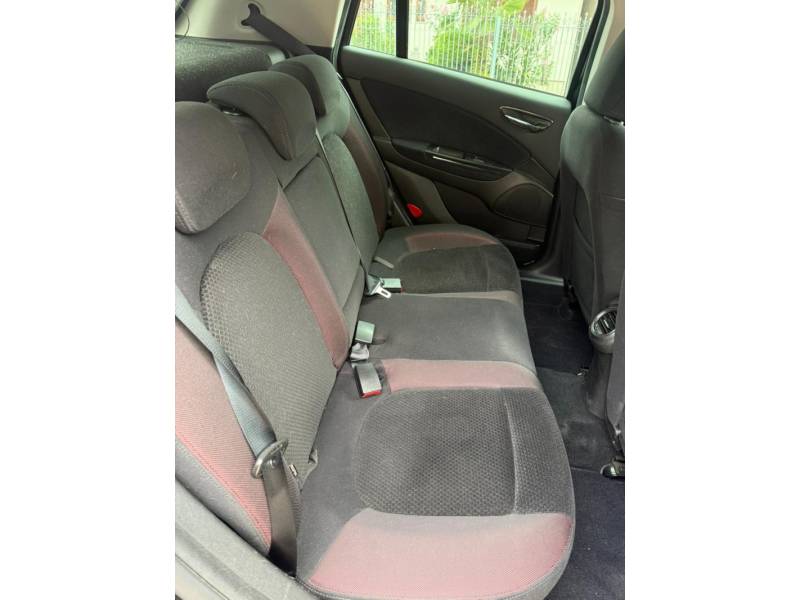 FIAT - BRAVO - 2012/2012 - Preta - R$ 47.900,00