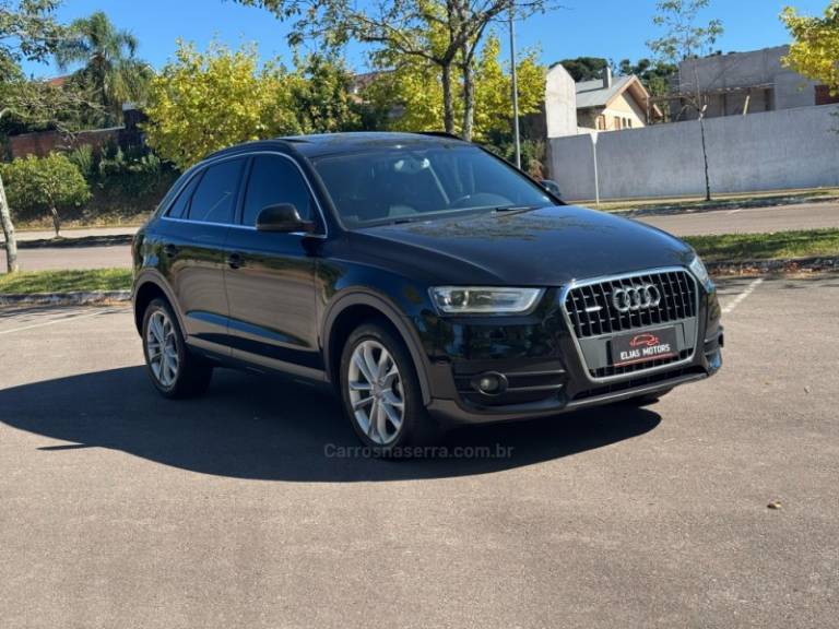 AUDI - Q3 - 2015/2015 - Preta - R$ 92.500,00