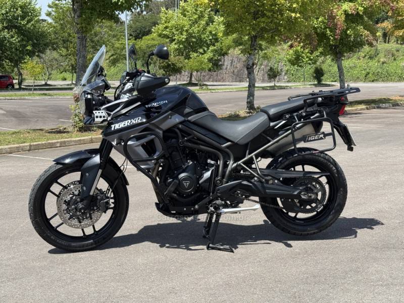 TRIUMPH - TIGER 800 - 2016/2017 - Preta - R$ 48.900,00
